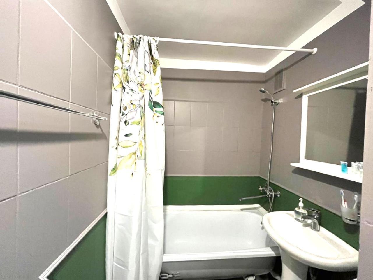 Lighthouse Lermontov - Traveler's Choice Apartment